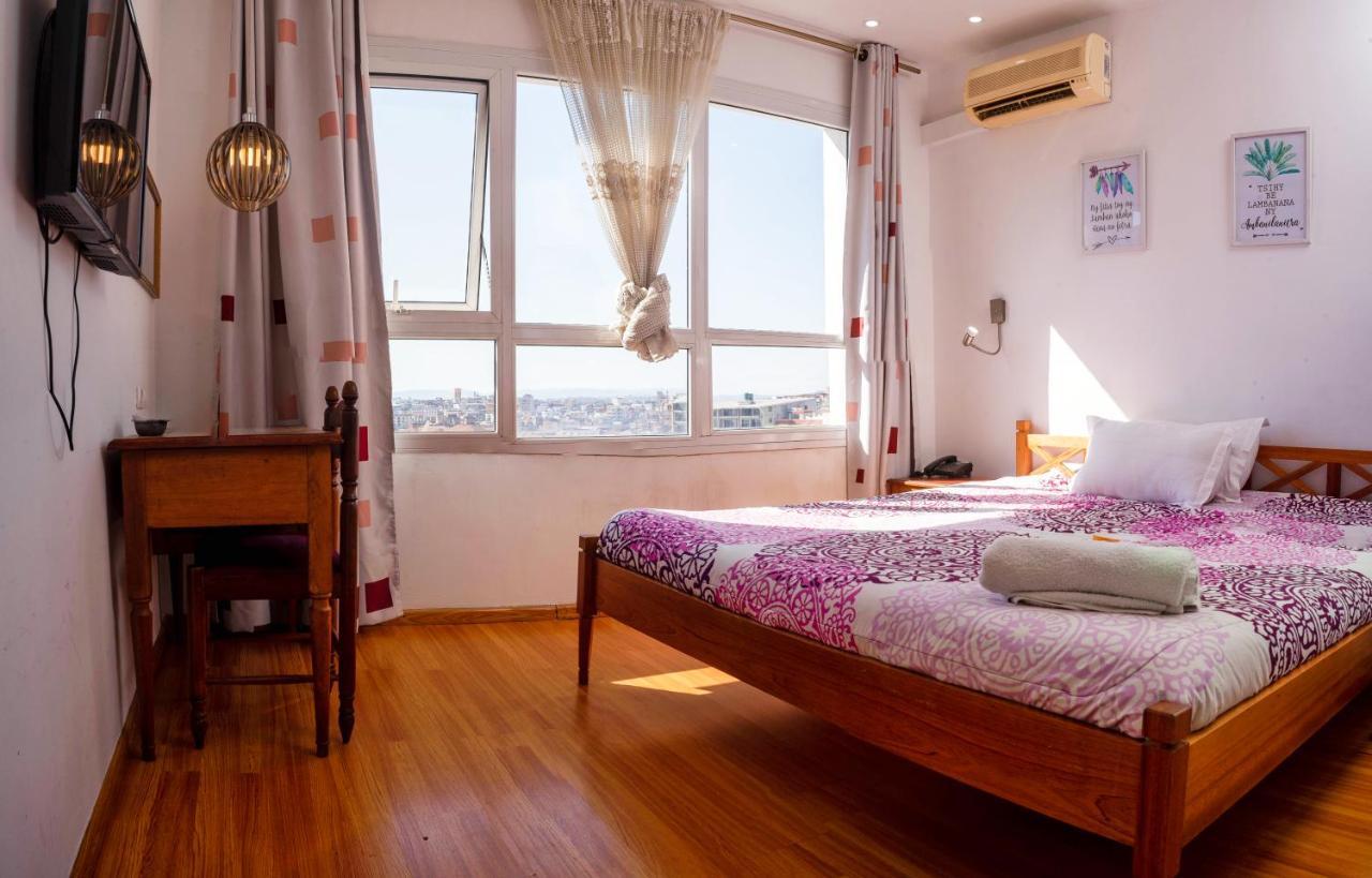 Radama Hotel Antananarivo Buitenkant foto