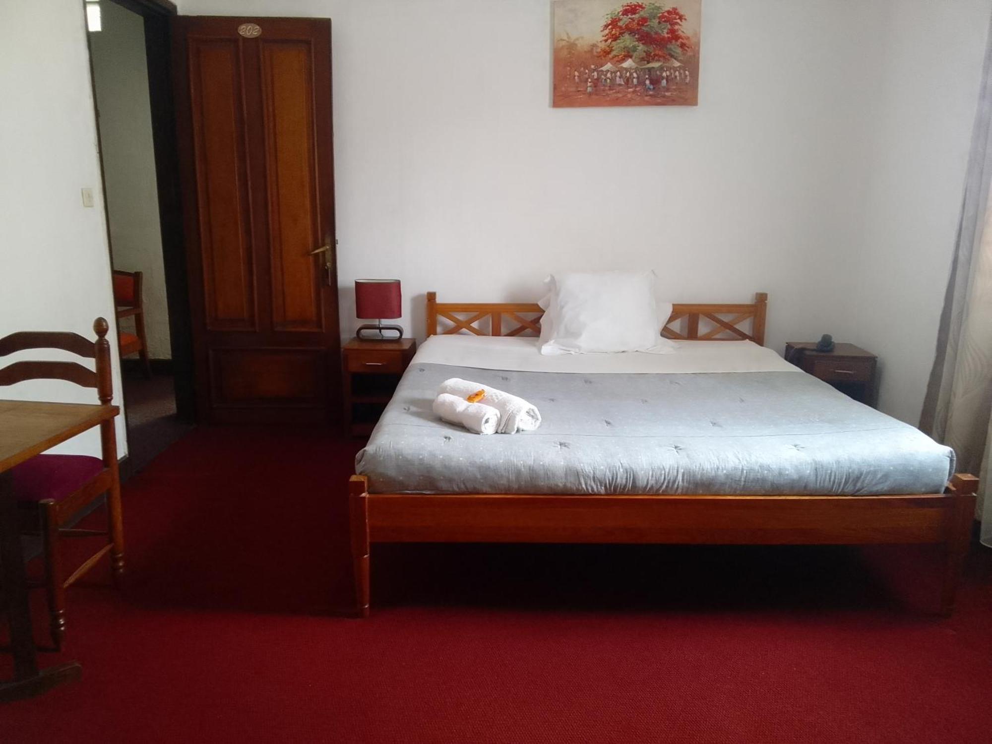 Radama Hotel Antananarivo Buitenkant foto